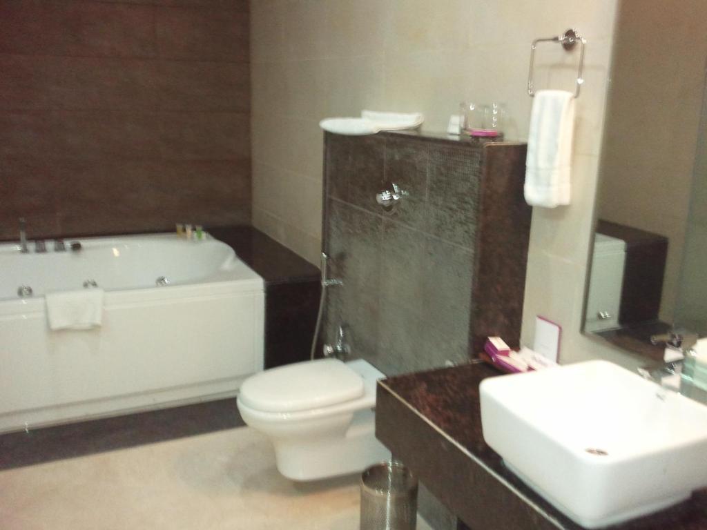 Royal Orchid Central, Shimoga Habitación foto